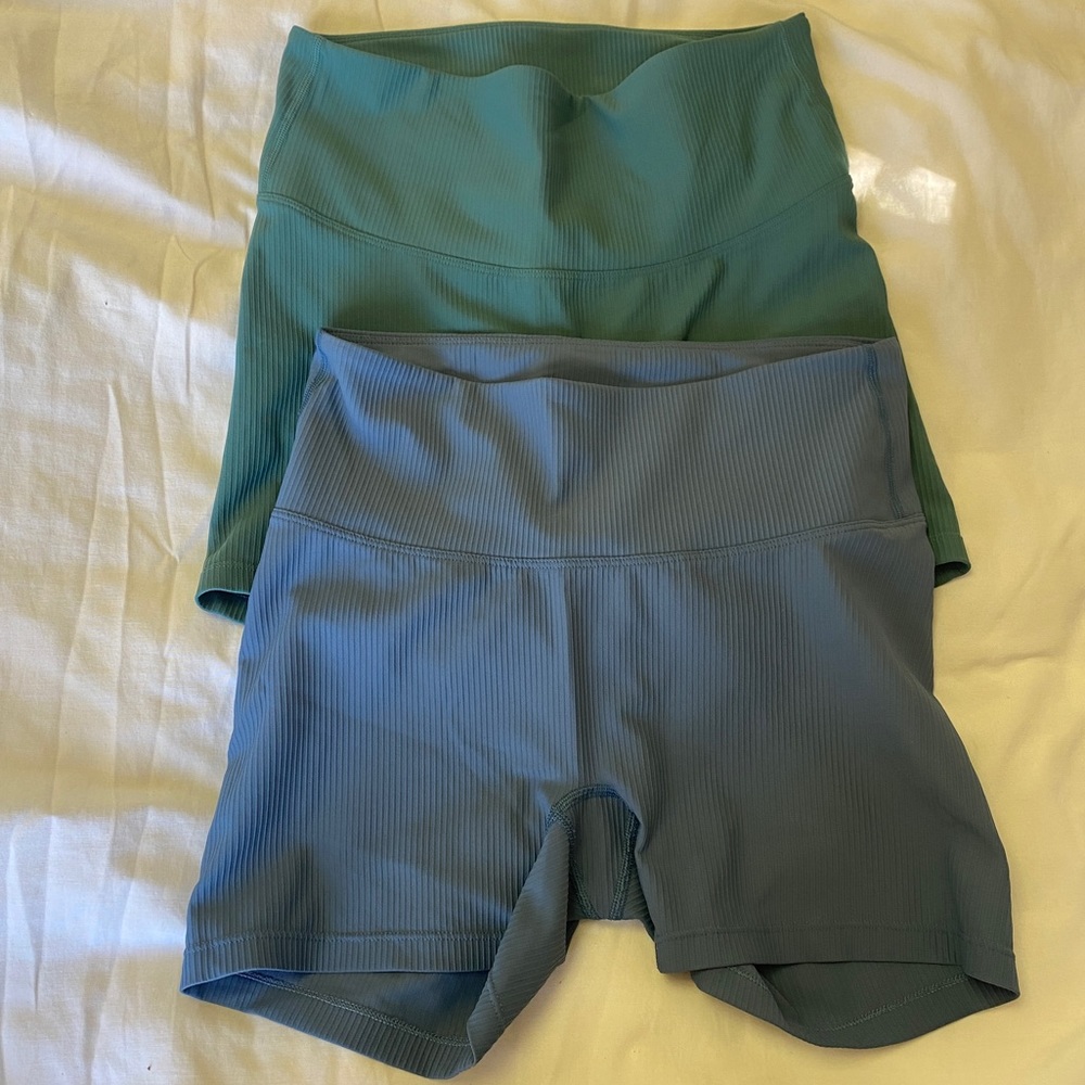 Iwa Company Ribbed shorts